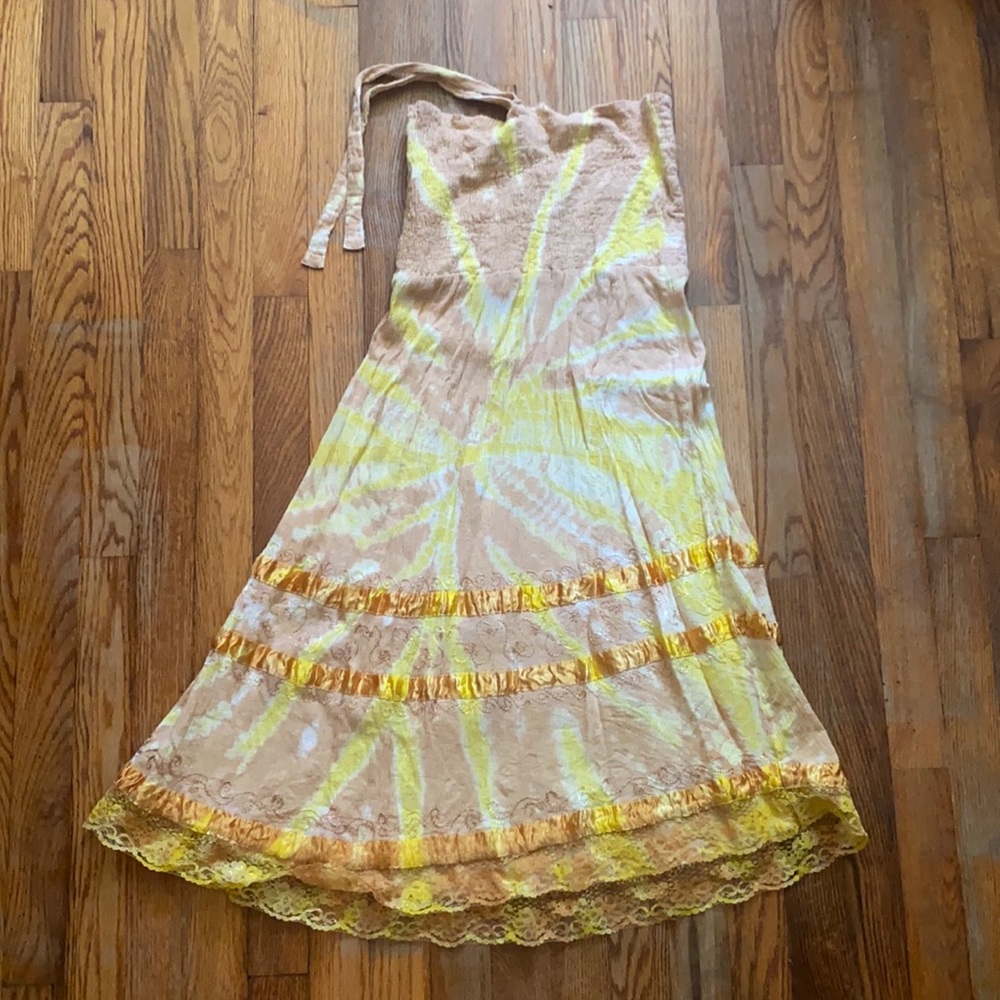 Tie-dye gold sundress with lace detailing